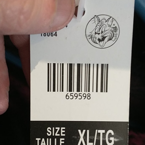 Gorgeous Women's Blouse - Picture 5 of 5